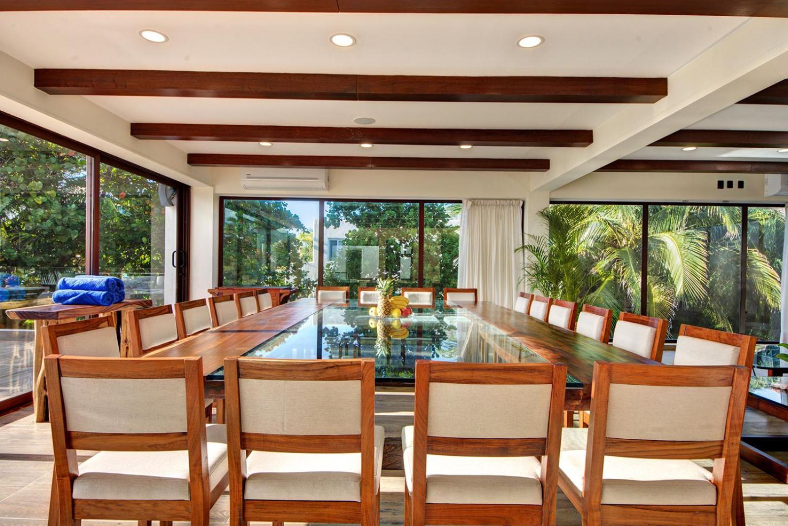 Sixteen Bedrooms In Playa del Carmen